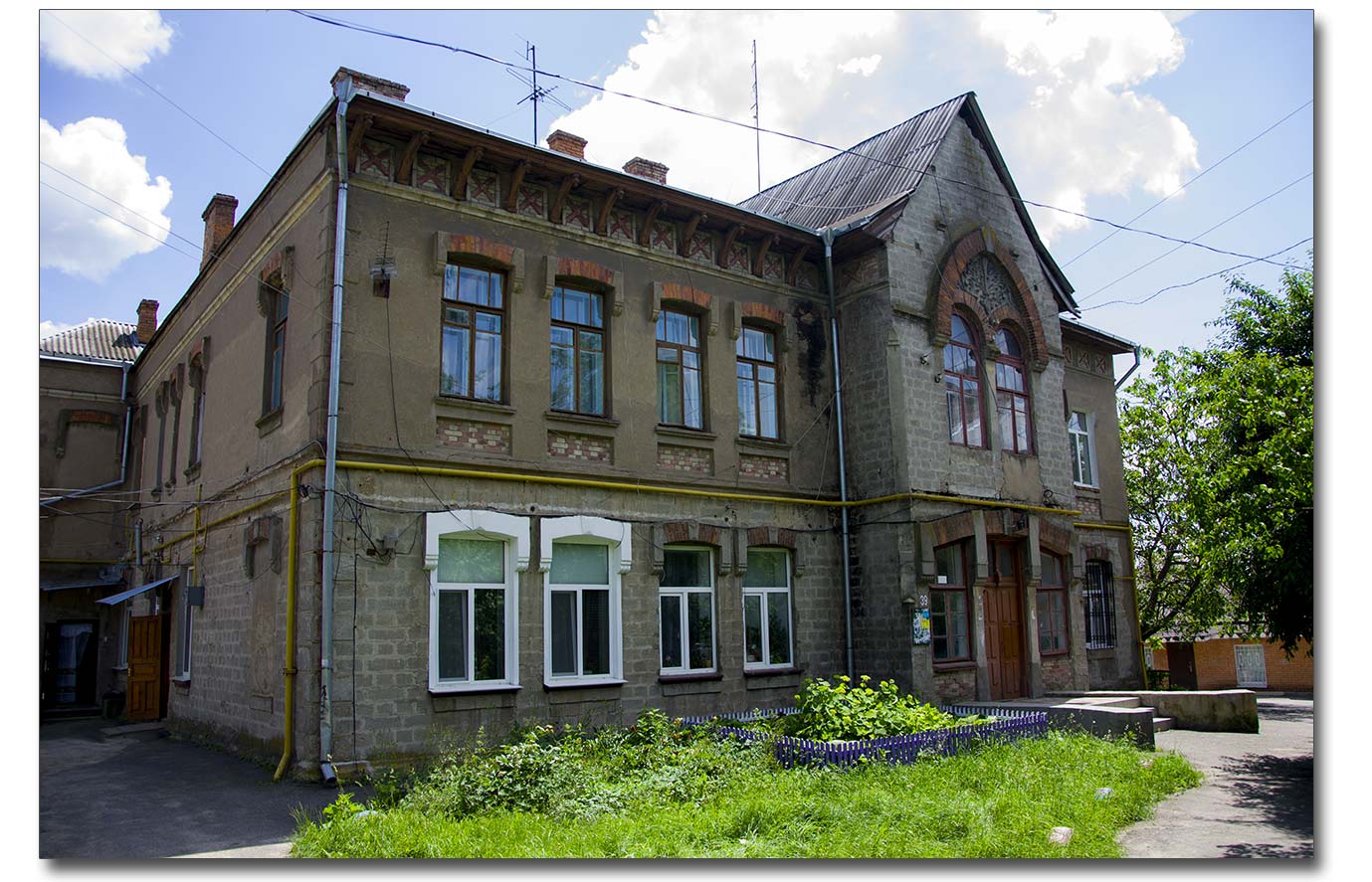 Dom Łozowskich na ulicy Artynowa 39