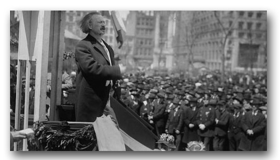 Zdjęcie pobrano z http://www.polskieradio.pl/39/246/Artykul/267958,Czy-Paderewski-byl-celebryta